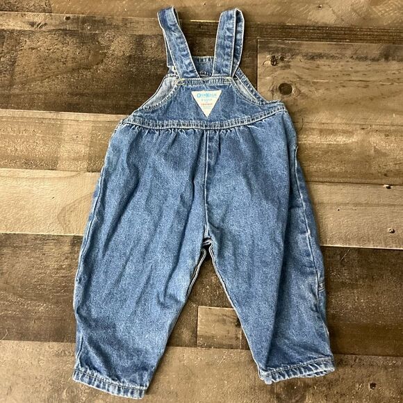 Vintage OshKosh B’gosh Girls Overalls Size 6/9 Months - Picture 7 of 10